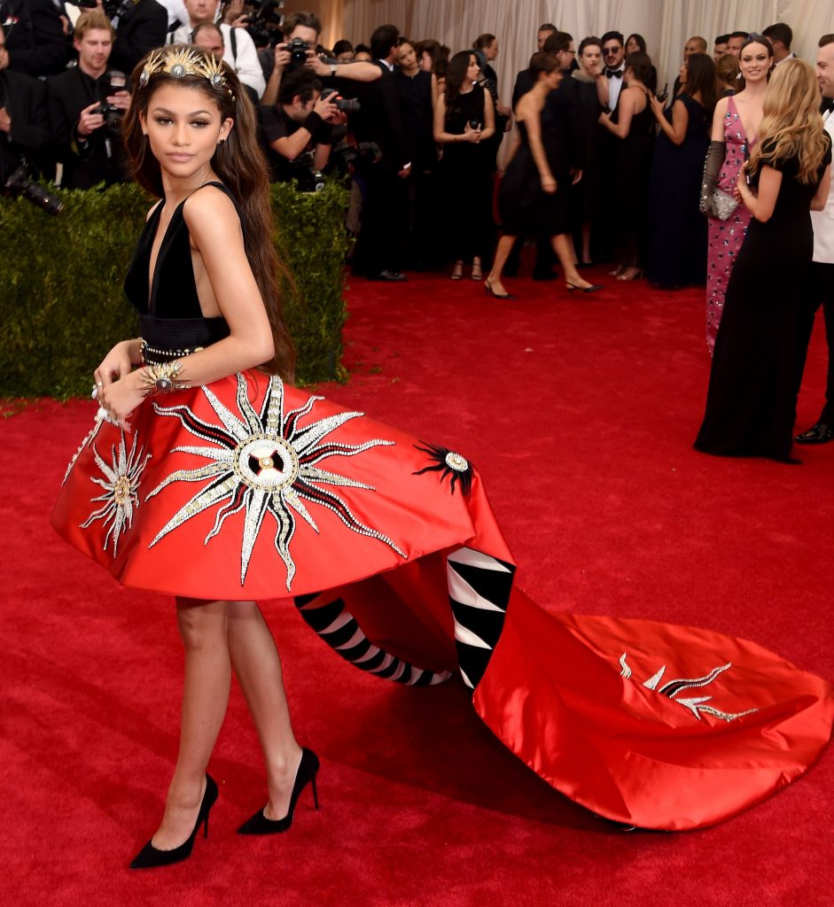 Watch Full Show Online Of Met Gala 2016 Live Streaming &amp; Dress Theme