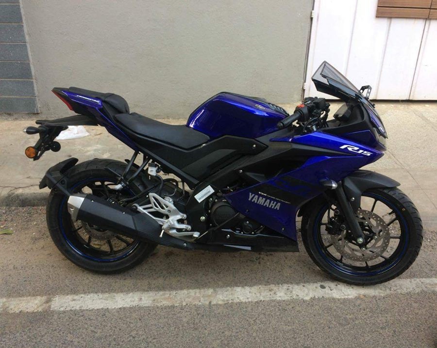 Yamaha R15 V3 Price Specs Review Pics Mileage in India